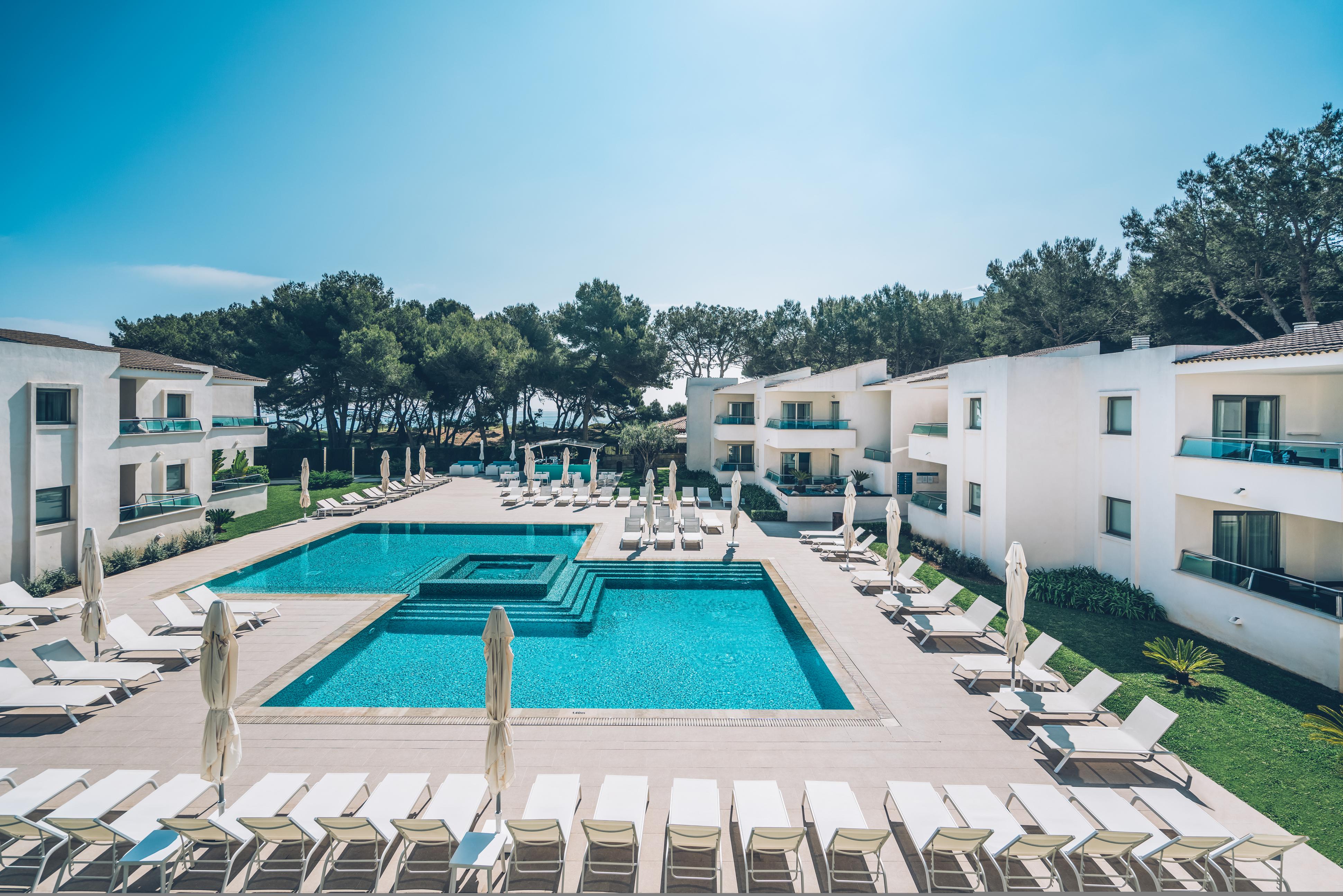 Iberostar Selection Village 5* Playa de Muro (Mallorca)